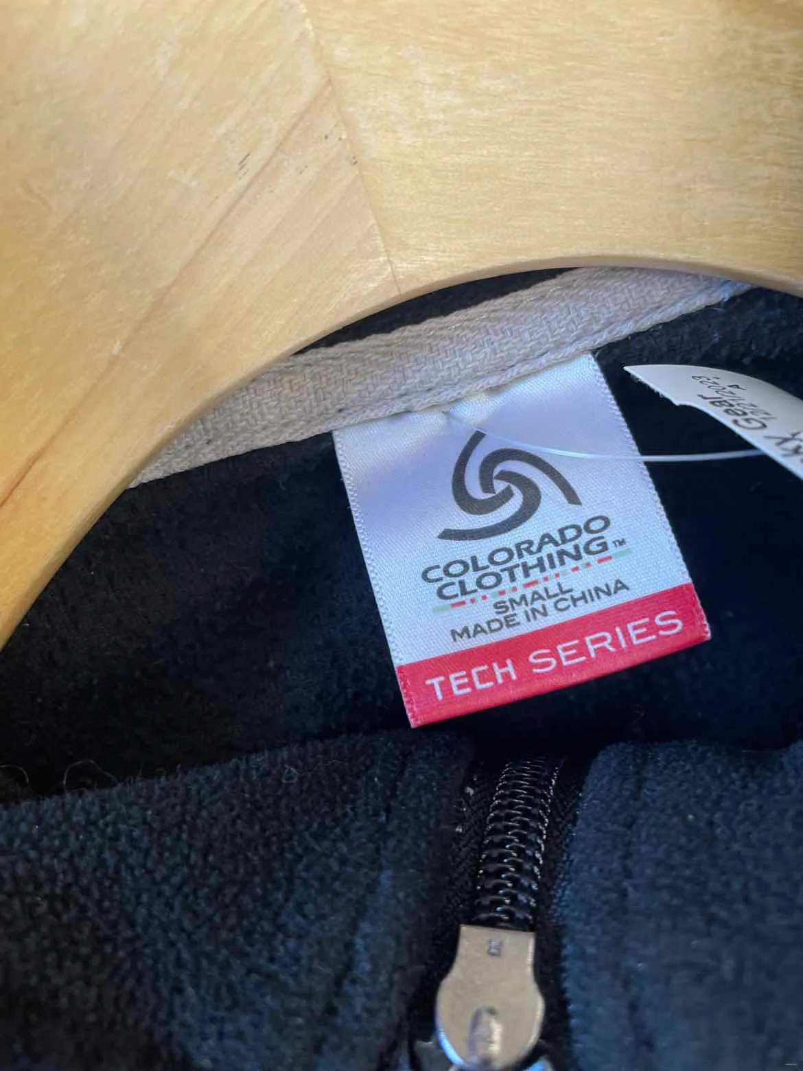 Size Small Colorado Clothing Men's Fleece